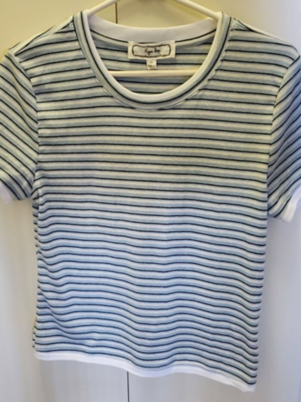 Hippie Rose Juniors XL Short Sleeve Baby Blue Stripe T-Shirt